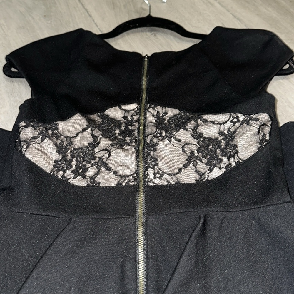 Express Elegant Black Peplum Dress size 4 - Picture 5 of 7